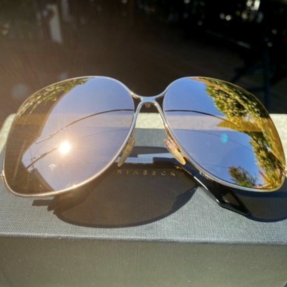 Victoria Beckham Rose Gold Sunglasses - Picture 1 of 9